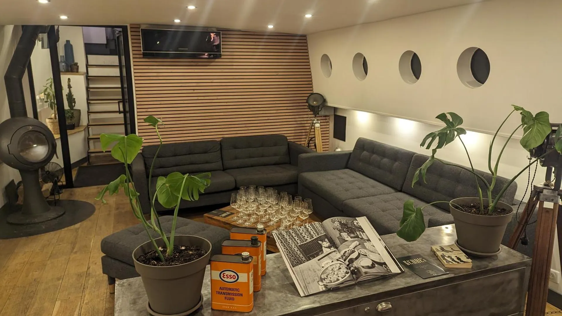 Parisiandaydreamhouseboat公寓 0*, 巴黎